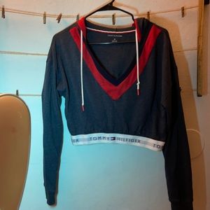 Tommy Hilfiger Cropped Hoodie